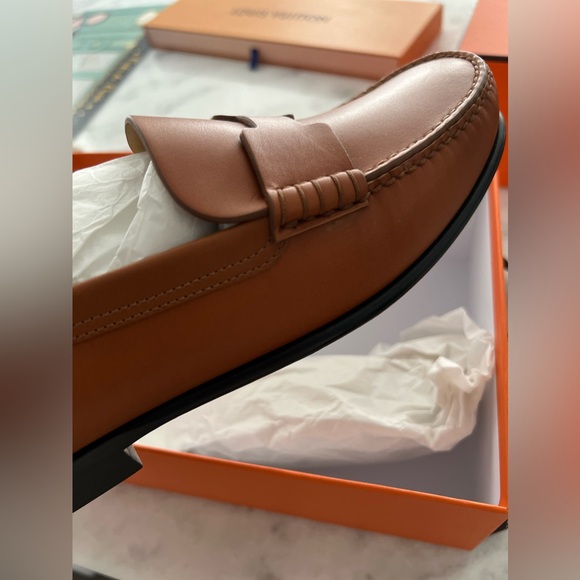 Hermès Kennedy Loafer for women in Naturel Brown sz 38.5 new in box w dust bags - Picture 8 of 11